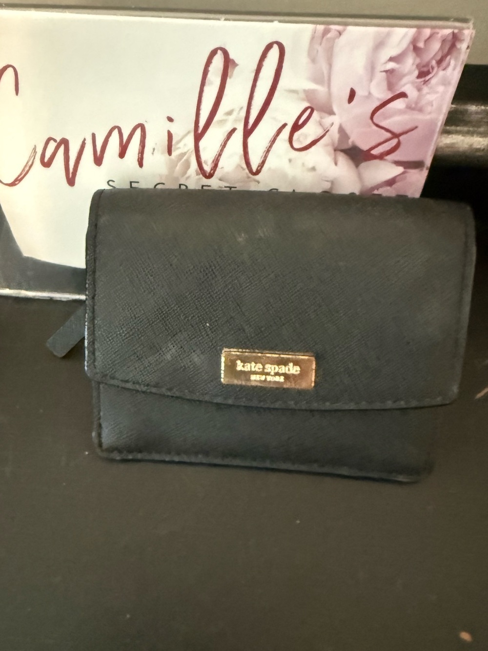 kate spade black leather compact wallet with gold plaque